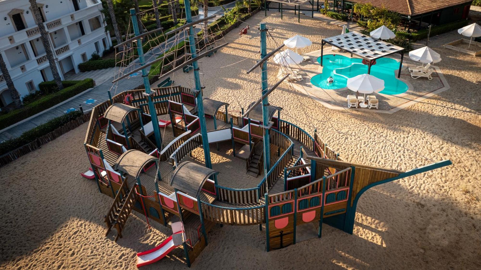 Mitsis Royal Mare Hotel แอร์ซอนิสซอส ภายนอก รูปภาพ